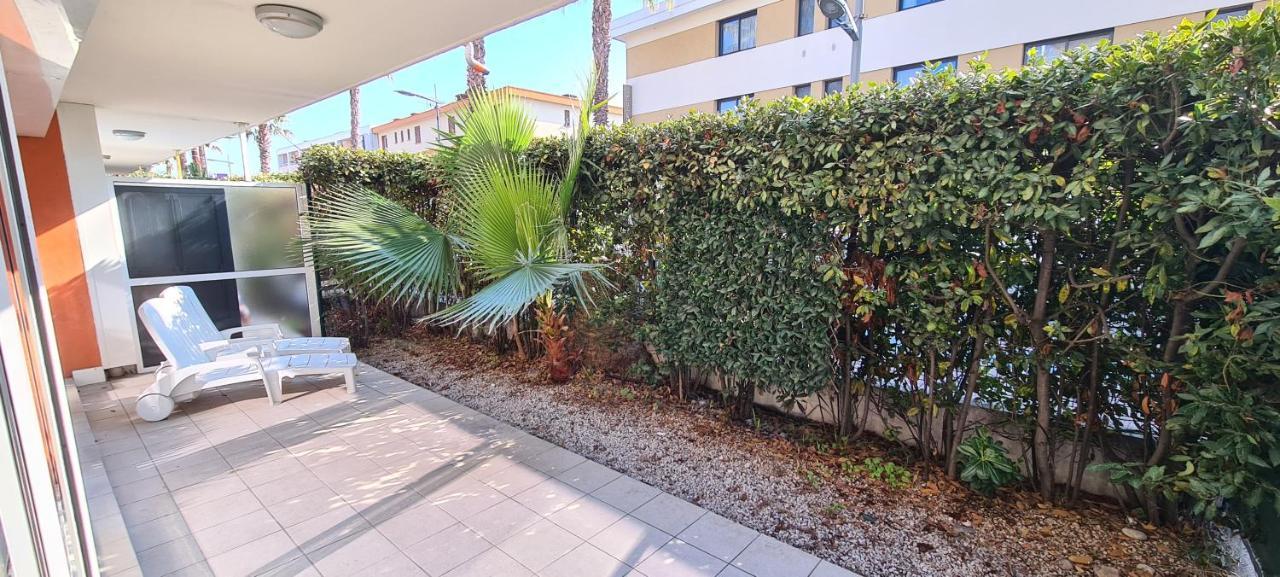 Residence Syracuse Villeneuve-Loubet Zewnętrze zdjęcie
